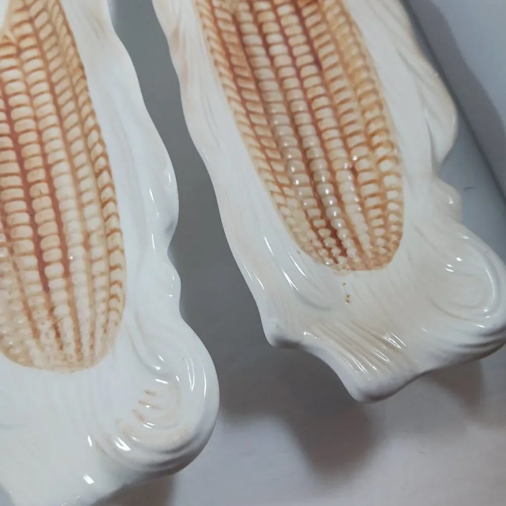Vintage Corn On The Cob Ceramic Dishes (4pcs)